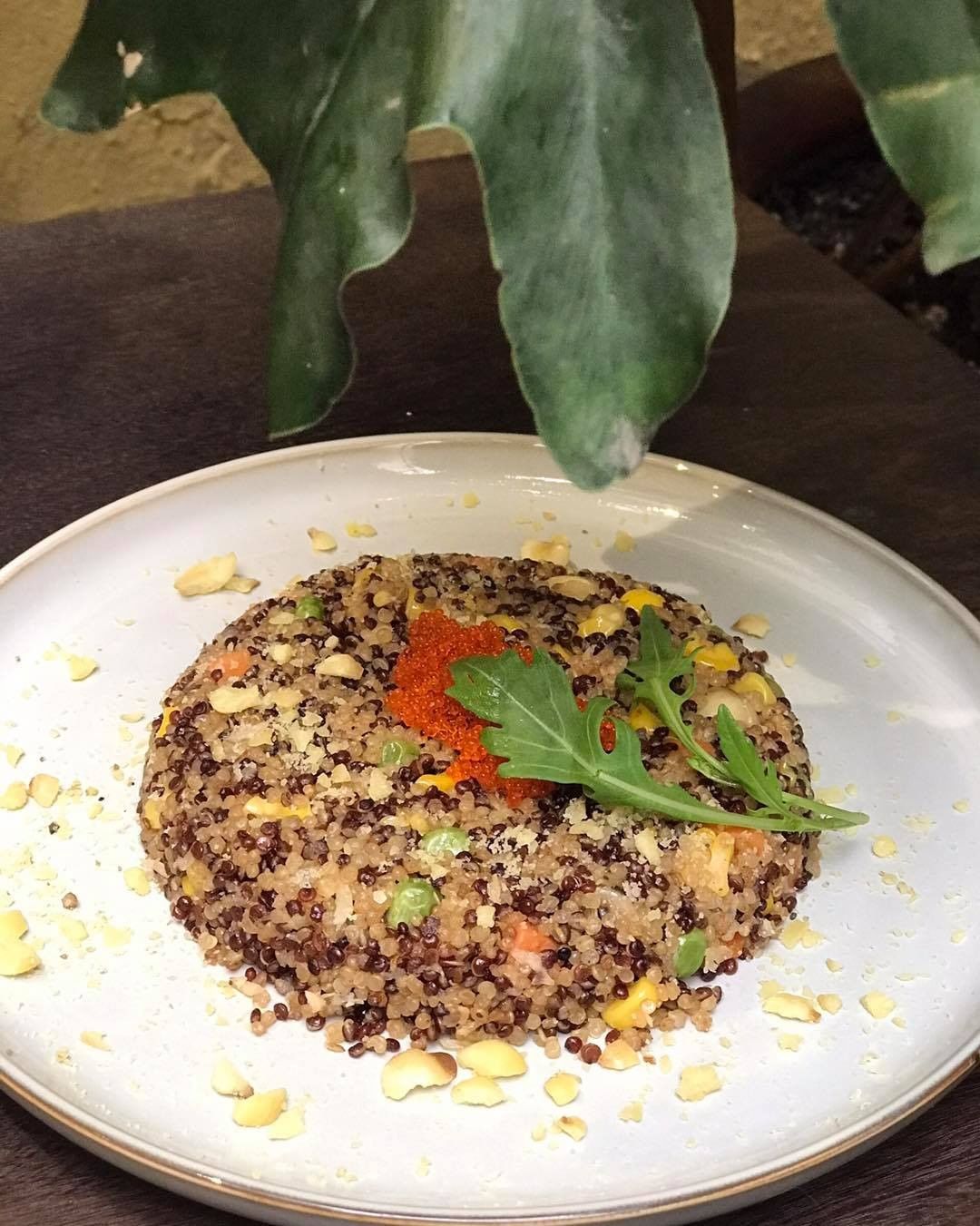 YÊU THƯƠNG ĐONG ĐẦY TÚI  XANH